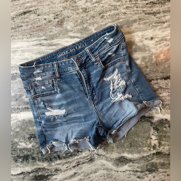 American Eagle Jean Shorts Hi-Rise - Picture 1 of 4